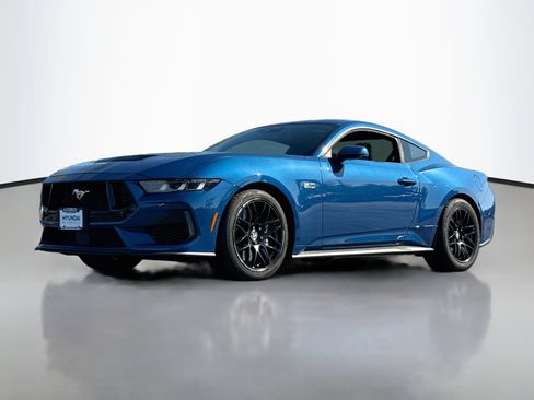 Used 2024 Ford Mustang GT Premium w/ GT Performance Package RWD image 3