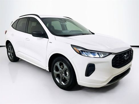 Used 2023 Ford Escape ST-Line w/ Tech Pack #1 image 6