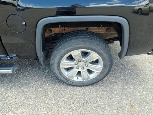 Used 2017 GMC Sierra 1500 SLT AWD/4WD image 21