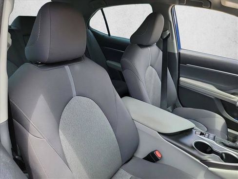 Used 2023 Toyota Camry LE FWD image 15