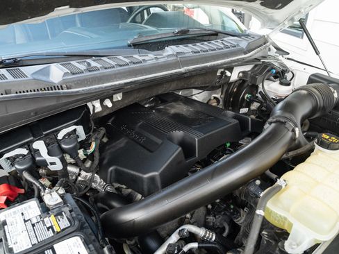 Used 2020 Ford F150 Lariat AWD/4WD image 8