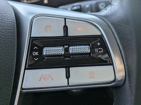 Used 2024 Kia Telluride LX image 22