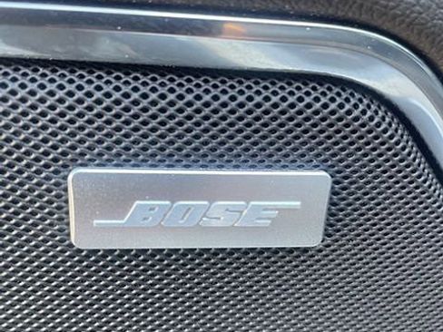 Used 2023 GMC Sierra 1500 SLT w/ SLT Premium Package AWD/4WD image 8