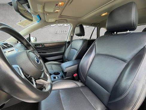Used 2018 Subaru Outback 2.5i Limited AWD/4WD image 19