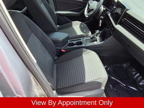 Used 2025 Volkswagen Jetta S FWD image 31