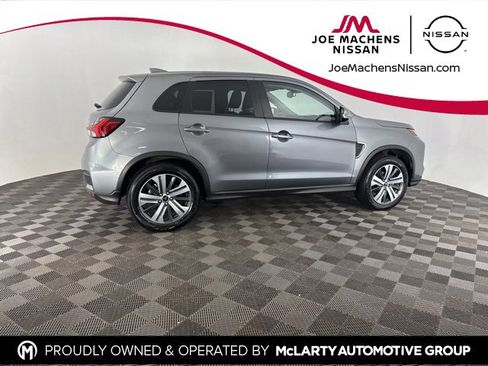 Used 2025 Mitsubishi Outlander Sport ES image 6