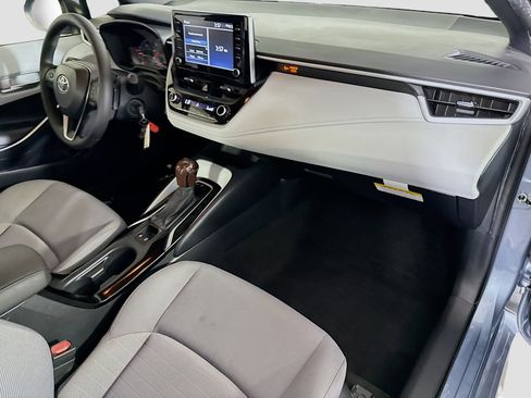 Used 2020 Toyota Corolla SE FWD image 29