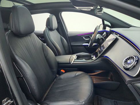 Certified 2023 Mercedes-Benz EQE 350+ SUV w/ AMG Line Exterior Package image 23