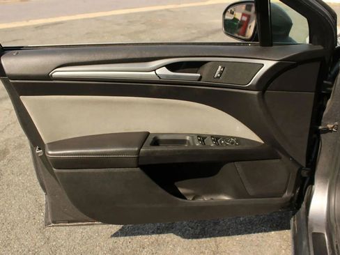 Used 2014 Ford Fusion S image 12