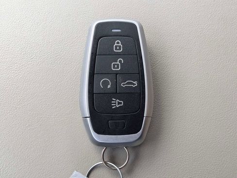 Used 2023 Kia Sorento SX Prestige w/ Panoramic Sunroof Package AWD/4WD image 33