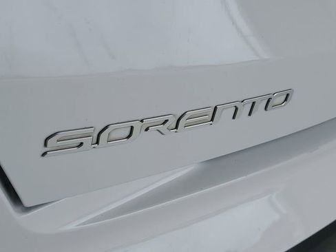 Used 2023 Kia Sorento SX AWD/4WD image 8