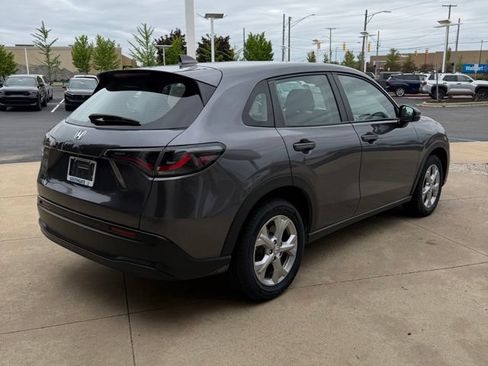 Certified 2024 Honda HR-V LX image 5