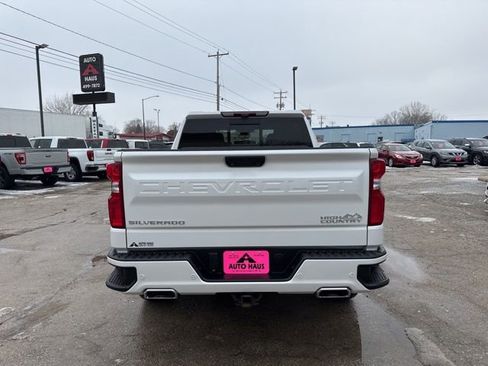 Used 2022 Chevrolet Silverado 1500 High Country w/ High Country Premium Package image 18