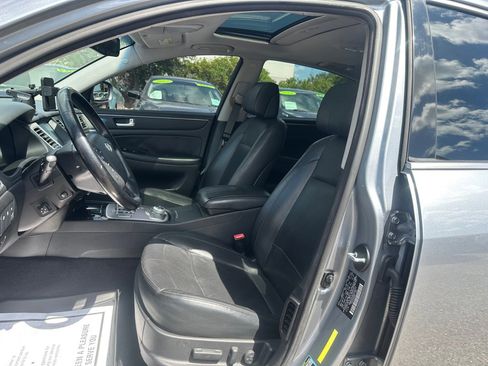 Used 2014 Hyundai Genesis 5.0 R-Spec image 10