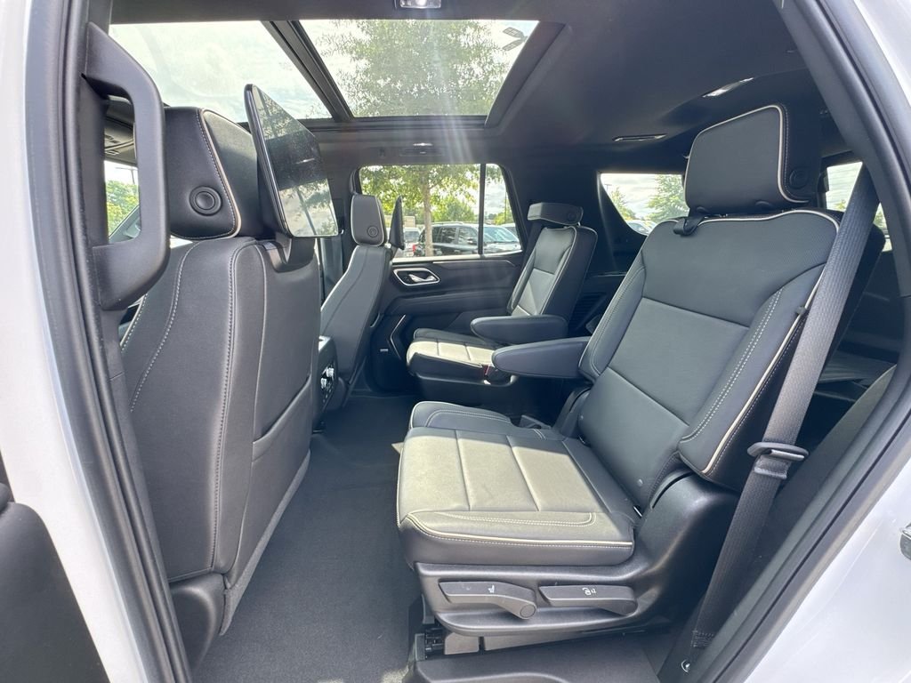 Used 2023 GMC Yukon SLT RWD image 31