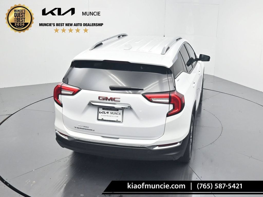 Used 2024 GMC Terrain SLT w/ Infotainment Package II FWD image 54