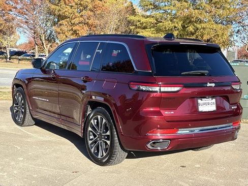 Used 2024 Jeep Grand Cherokee Overland image 10