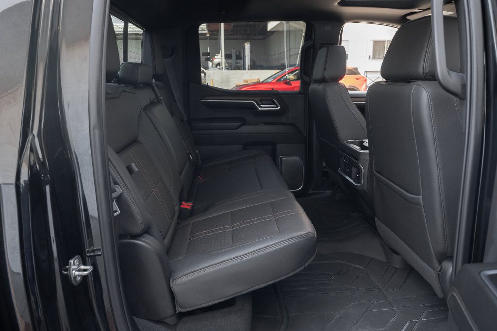 Used 2024 Chevrolet Silverado 1500 High Country RWD image 44