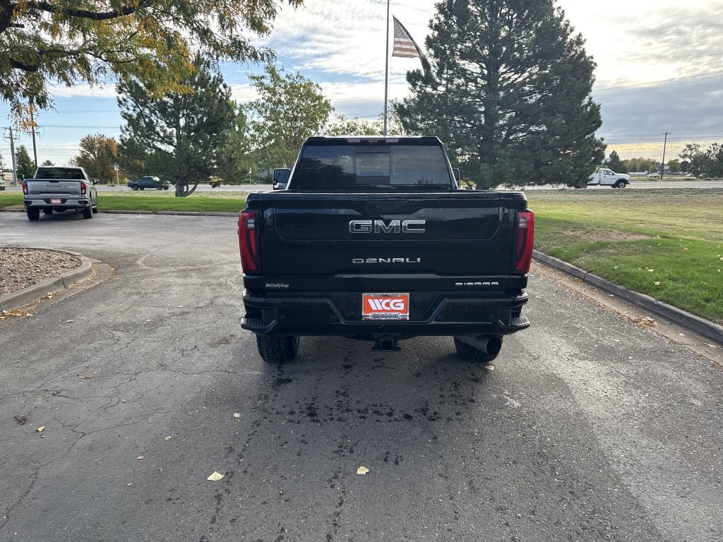 Used 2025 GMC Sierra 3500 Denali Ultimate AWD/4WD image 6