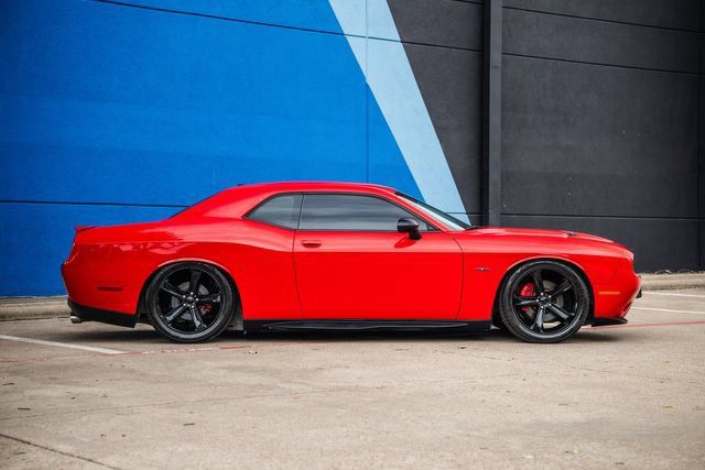 Used 2015 Dodge Challenger R/T w/ Quick Order Package 28B R/T RWD image 12