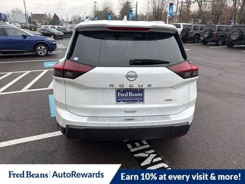 New 2026 Nissan Rogue SV w/ SV Premium Package image 6