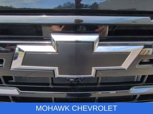 Used 2025 Chevrolet Silverado 2500 LT w/ Trail Boss Package AWD/4WD image 32