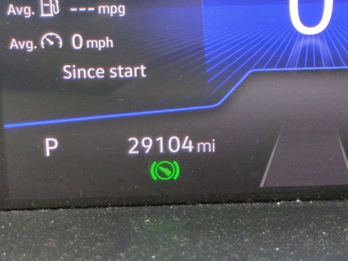 Used 2024 Volkswagen Tiguan Wolfsburg Edition image 27