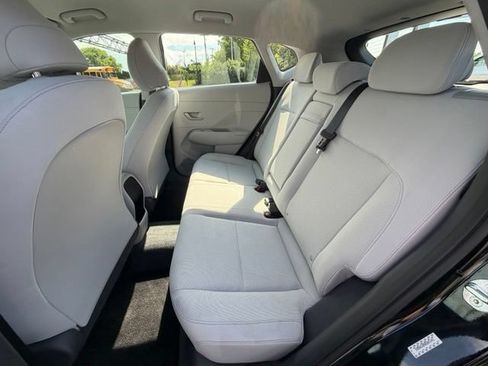 Used 2024 Hyundai Kona SE AWD/4WD image 33
