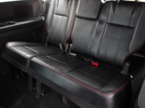 Used 2018 Dodge Grand Caravan GT image 22