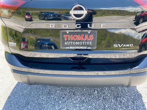 Used 2024 Nissan Rogue SV AWD/4WD image 37