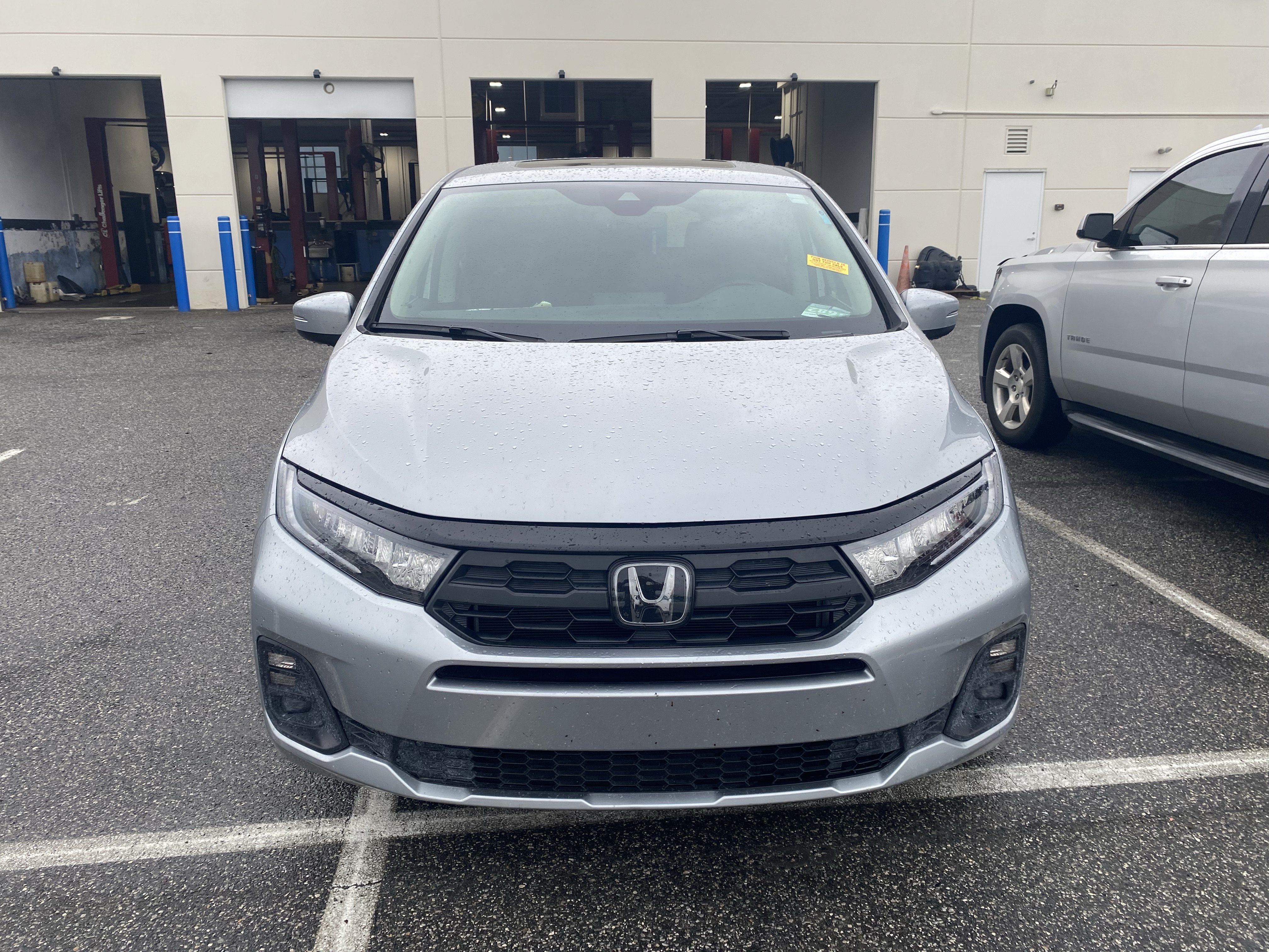Used 2026 Honda Odyssey EX-L image 2