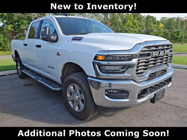 Used 2025 RAM 2500 Big Horn AWD/4WD image 1