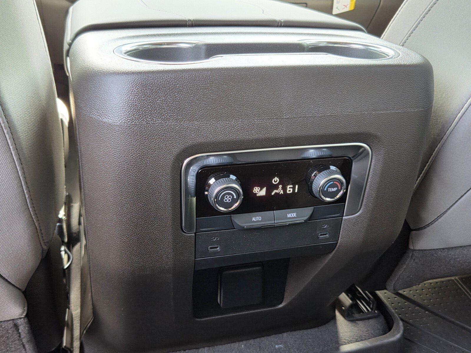 New 2026 Chevrolet Suburban LS w/ LPO, Dark Essentials Package RWD image 11