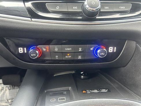 Certified 2023 Buick Enclave Essence w/ Experience Buick Package image 24