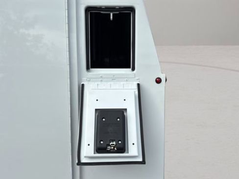 New 2025 Chevrolet Express 3500 Work Van w/ Power Convenience Package image 11