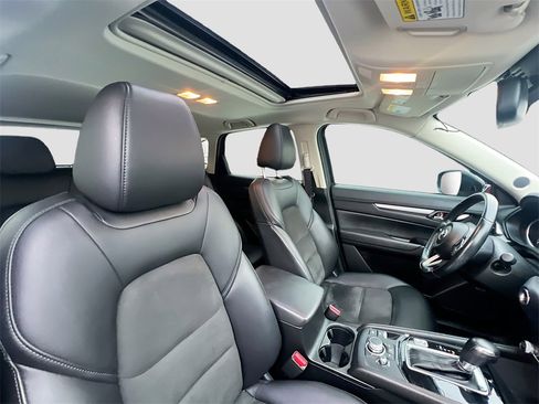 Used 2020 MAZDA CX-5 Touring image 31