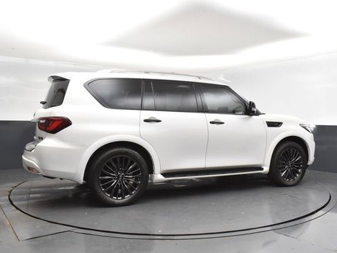 Certified 2023 INFINITI QX80 Premium Select w/ Cargo Package image 8