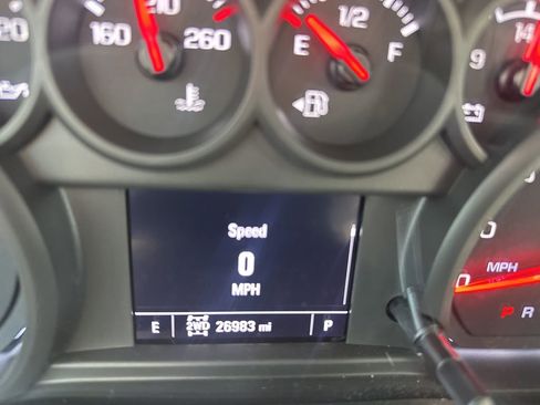 Used 2020 Chevrolet Silverado 1500 Custom Trail Boss w/ Custom Convenience Package image 13