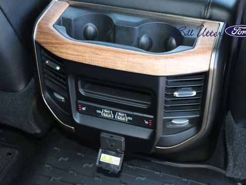 Used 2024 RAM 2500 Limited w/ Towing Technology Group image 16