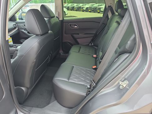 New 2026 Nissan Rogue Platinum w/ Platinum Premium Package AWD/4WD image 28
