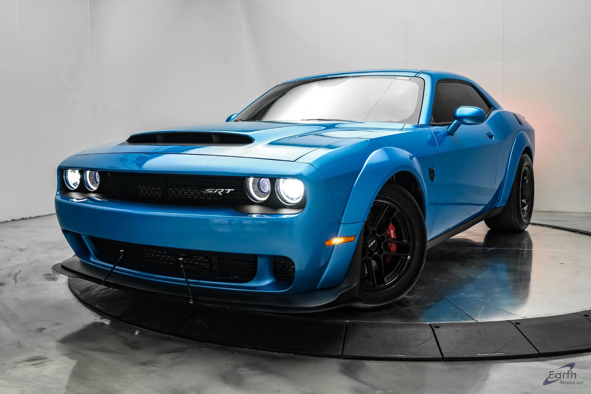 Used 2018 Dodge Challenger SRT Demon RWD image 6