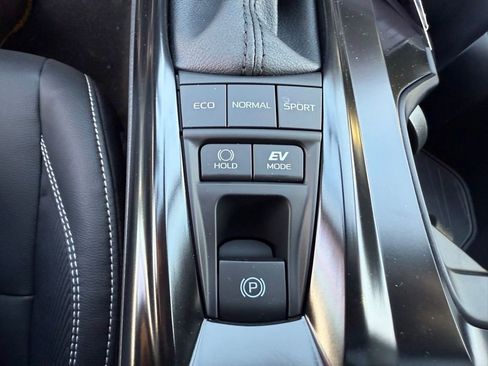 New 2026 Toyota Camry Hybrid image 23