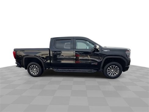 Certified 2022 GMC Sierra 1500 AT4 w/ AT4 Preferred Package image 9
