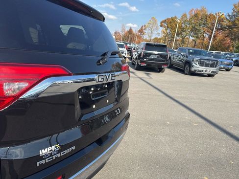 Used 2019 GMC Acadia Denali w/ LPO, Floor Liner Package image 34