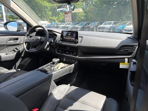 New 2026 Nissan Rogue Dark Armor AWD/4WD image 29