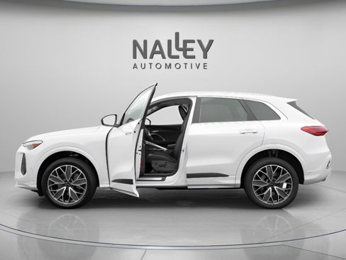 New 2025 Audi Q5 Premium Plus w/ Premium Plus image 4