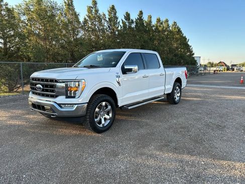 Used 2023 Ford F150 Lariat w/ Max Trailer Tow Package AWD/4WD image 2