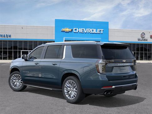 New 2026 Chevrolet Suburban Premier image 27