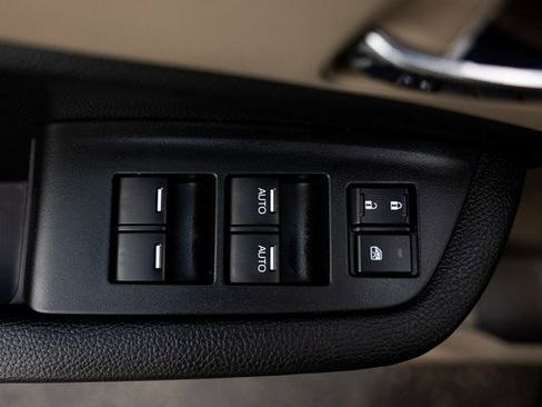 Used 2022 Honda Pilot Elite image 29