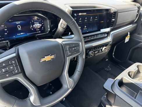 New 2026 Chevrolet Silverado 1500 LT image 17